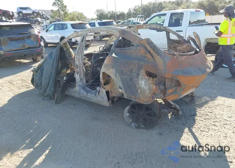 2021 Tesla Model 3 Standard Range Plus Rear-Wheel Drive из США, поврежденный, VIN 5YJ3E1EAXMF083708